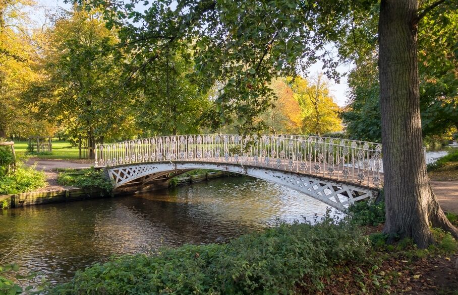 Morden hall bridge