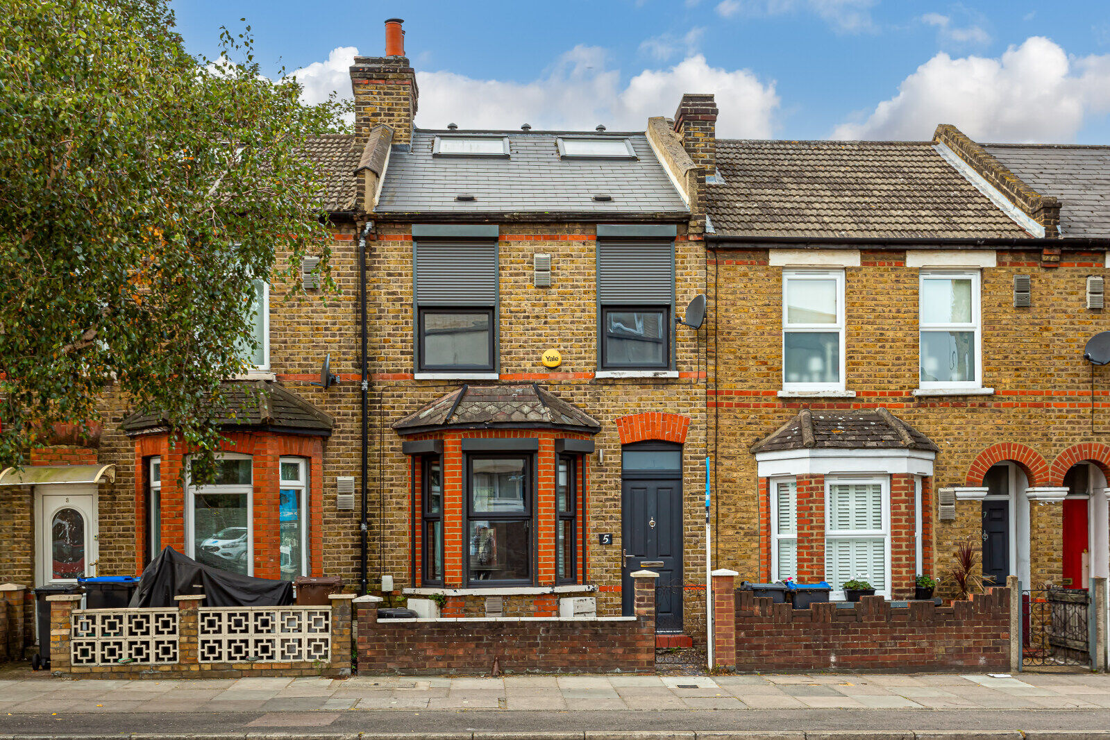 3 bedroom mid terraced house for sale Crown Road, Morden, SM4, main image