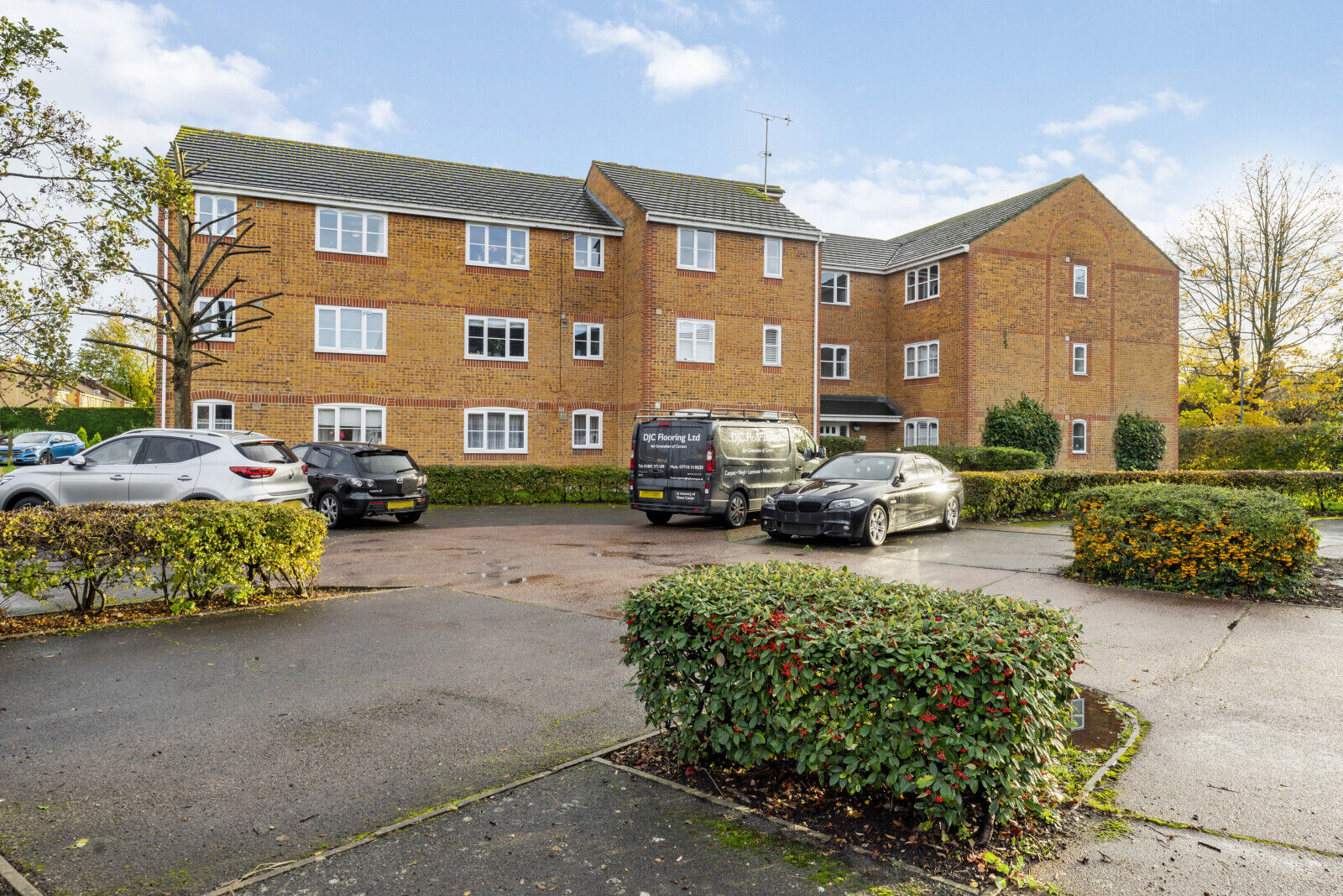 2 bedroom  flat to rent, Available now Mullards Close, Mitcham, CR4, main image