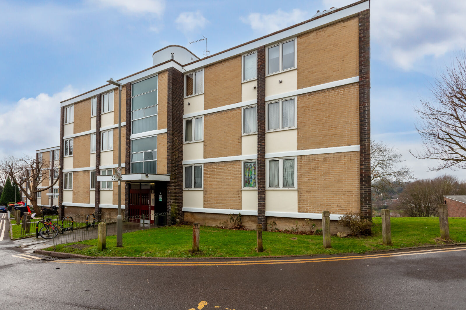 3 bedroom  flat for sale Winterfold Close, London, SW19, main image