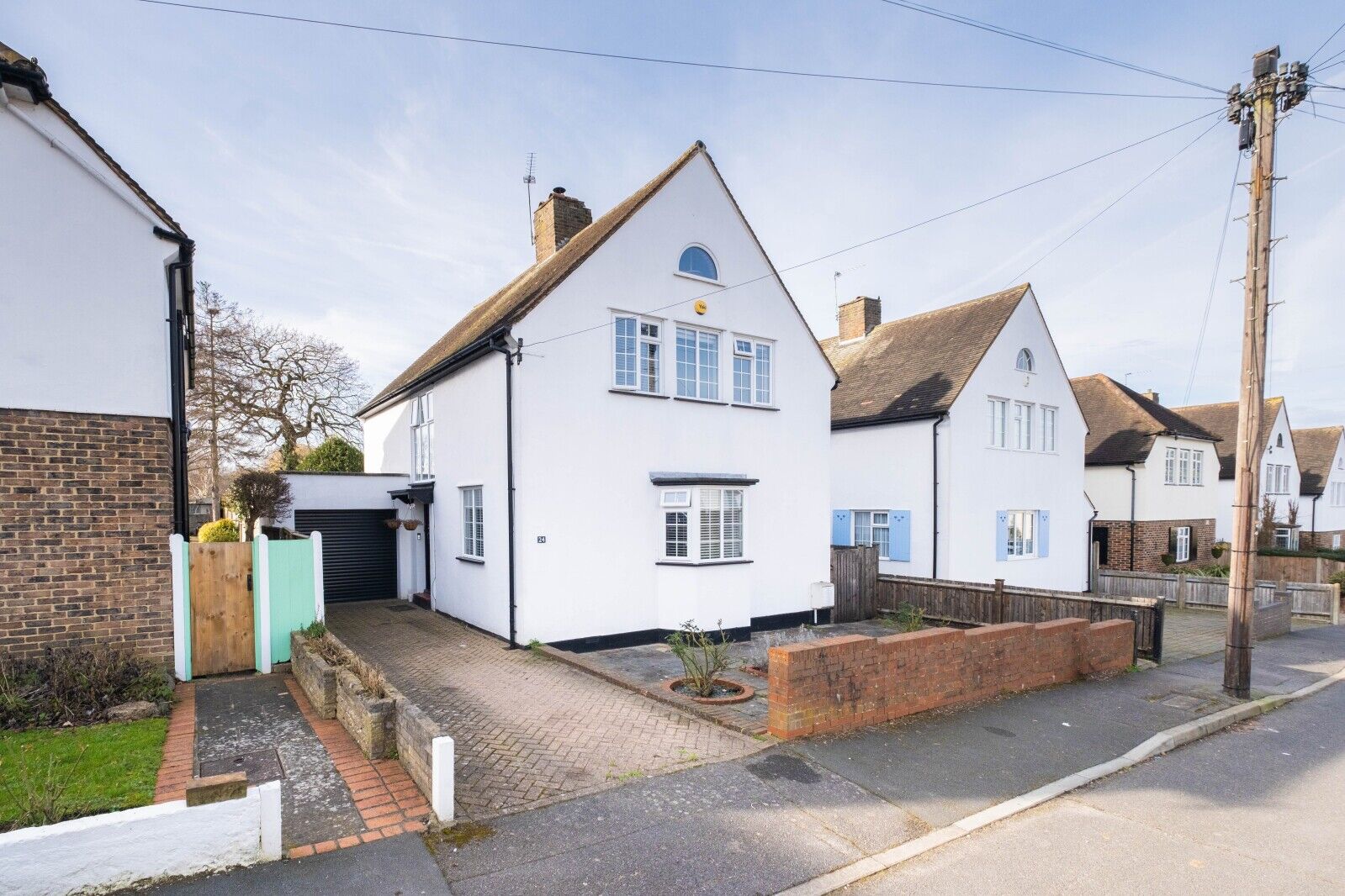 3 bedroom detached house to rent, Available now Tudor Close, Cheam, SM3, main image