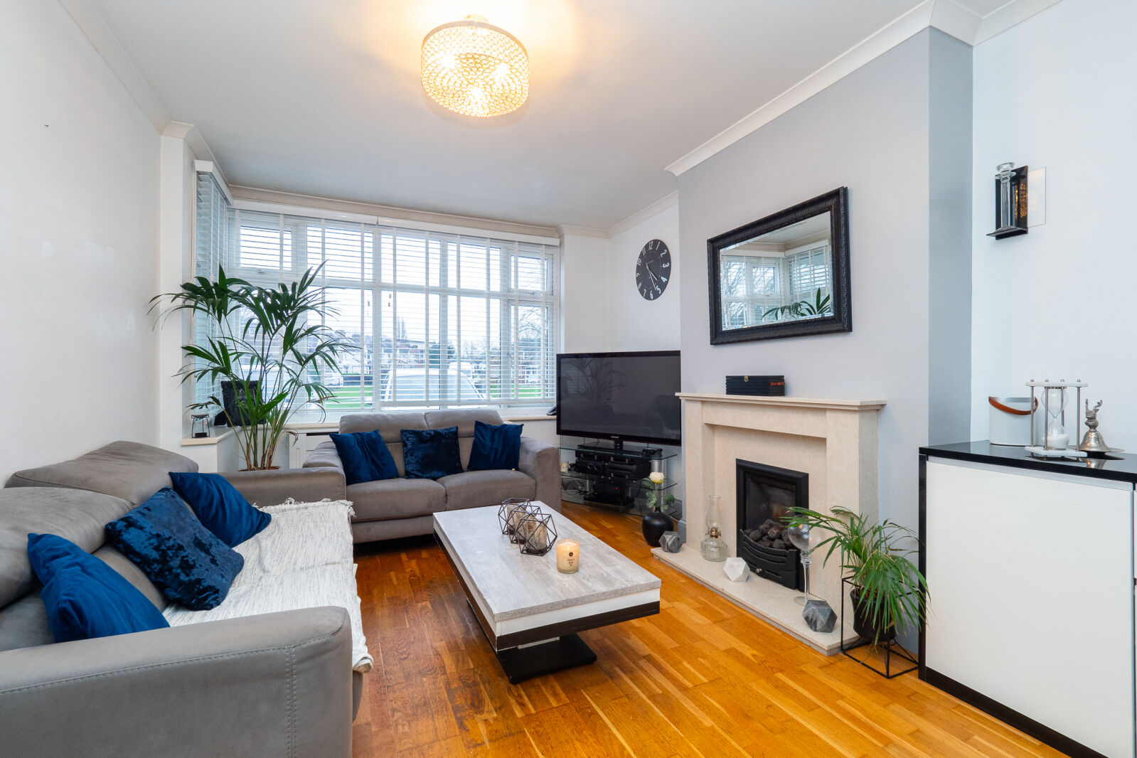 3 bedroom mid terraced house for sale Green Lanes, KT19, main image