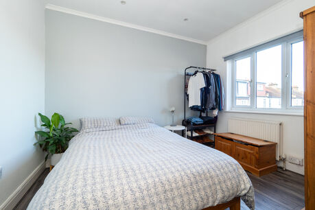 1 bedroom  flat for sale