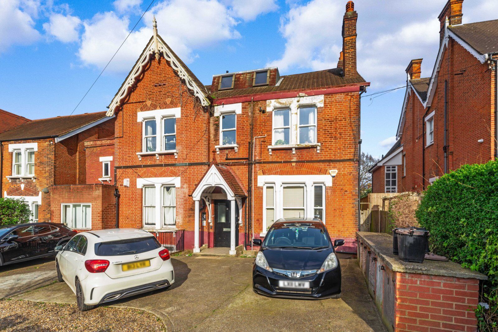 3 bedroom  flat for sale Hopton Road, London, SW16, main image