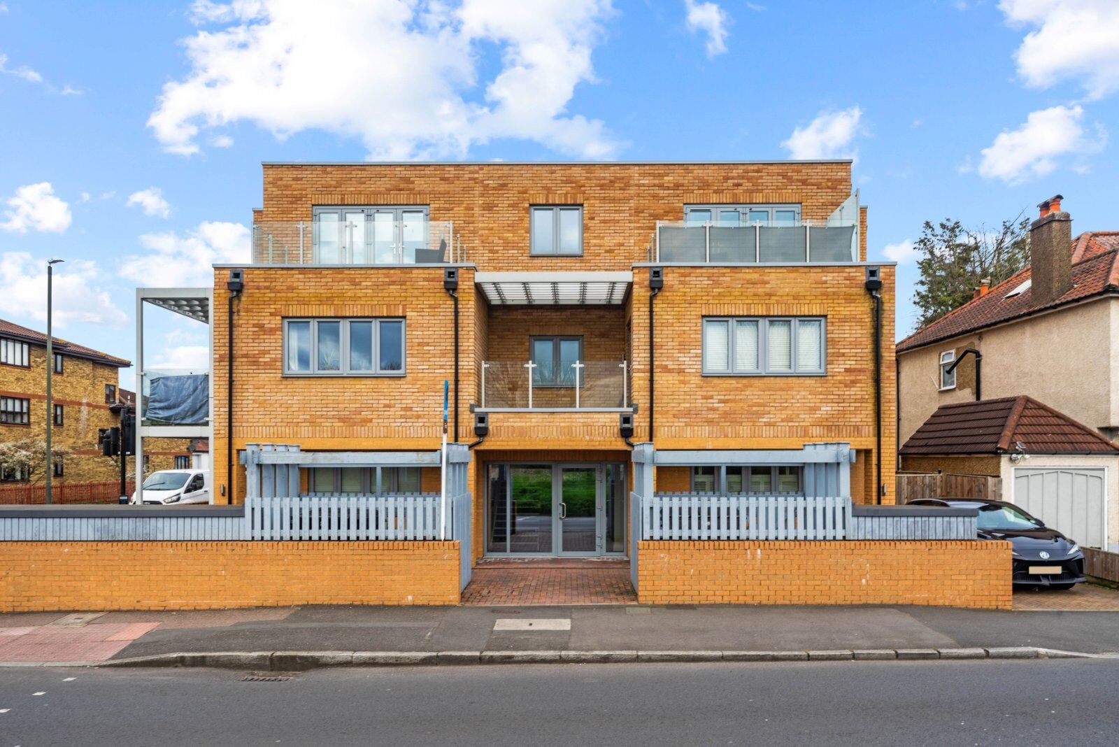 2 bedroom  flat for sale Commonside East, Mitcham, CR4, main image