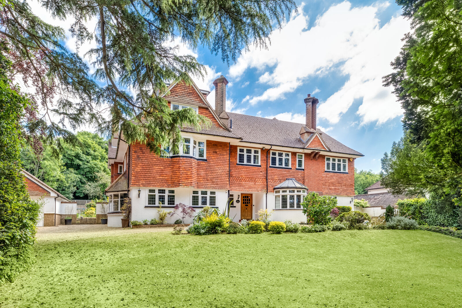 7 bedroom detached house to rent, Available from 31/05/2024 The Drive, Cheam, SM2, main image