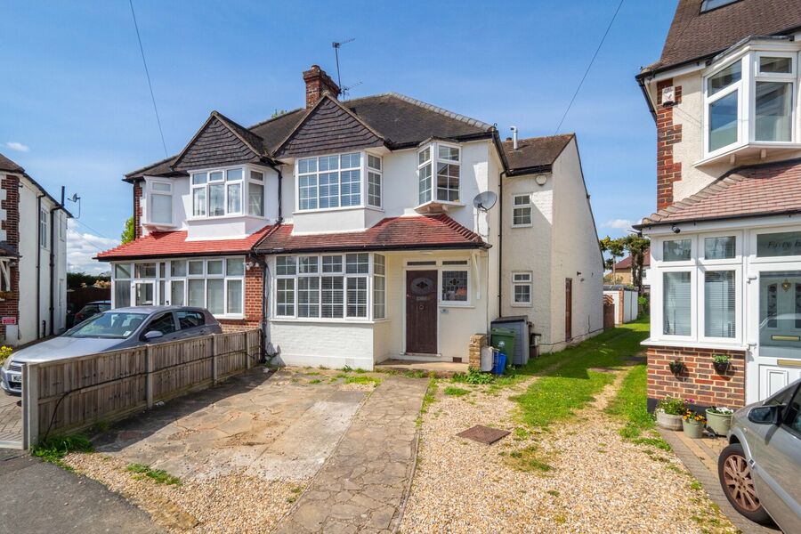 4 bedroom semi detached house for sale