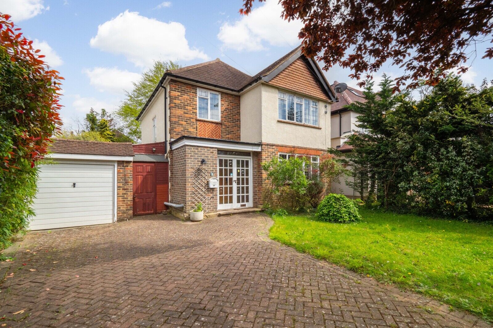 3 bedroom detached house for sale The Dene, Cheam, SM2, main image
