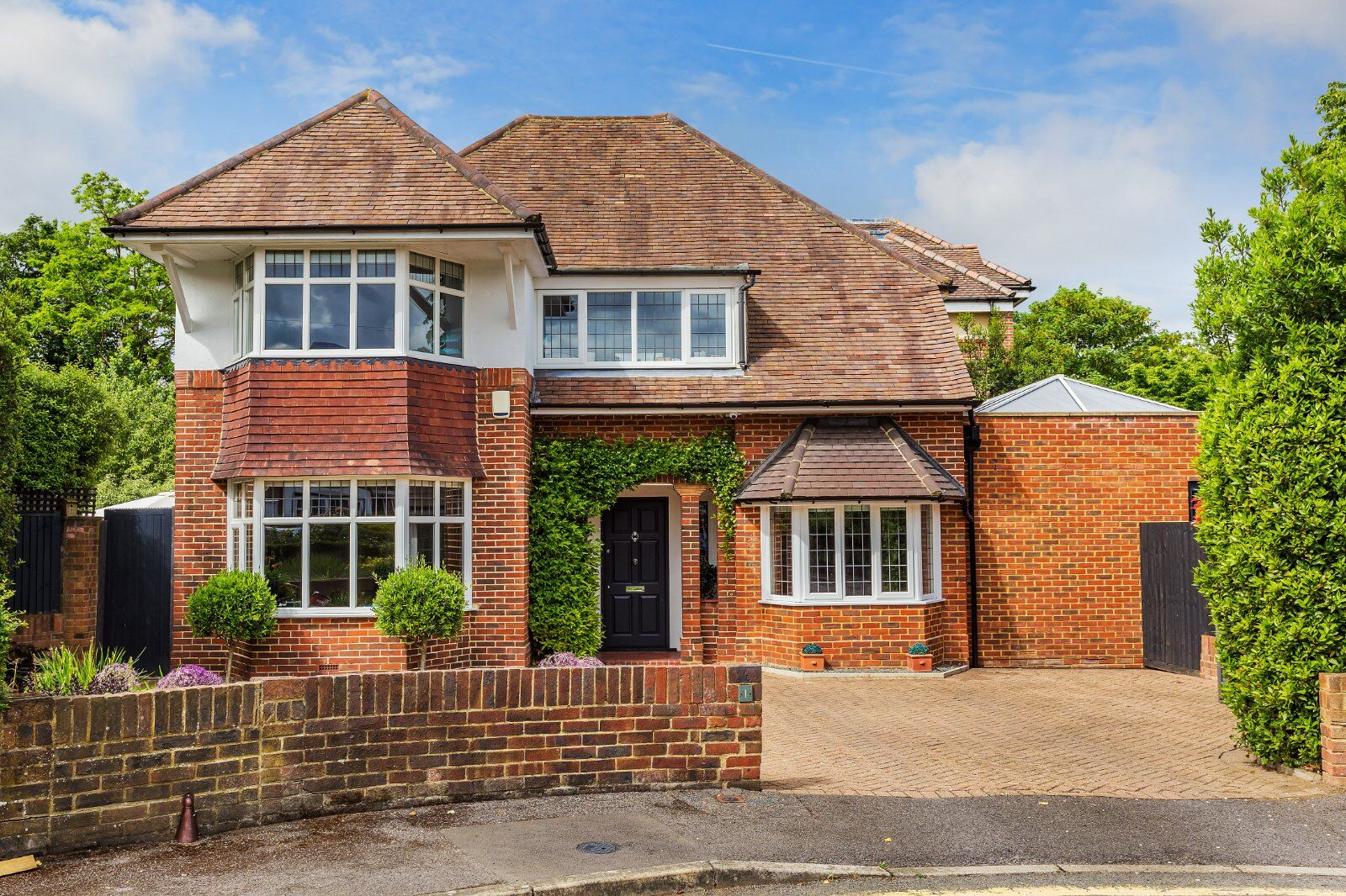 4 bedroom detached house for sale Coniston Gardens, South Sutton, SM2, main image