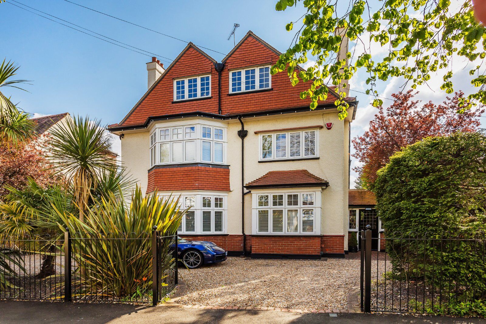 5 bedroom detached house for sale Mayfield Road, South Sutton, SM2, main image
