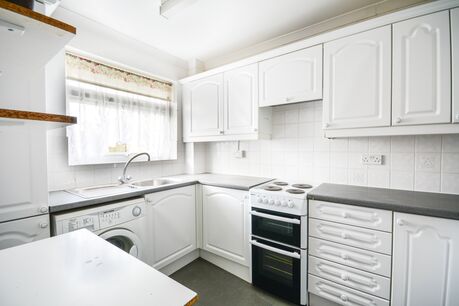 2 bedroom  flat to rent, Available from 29/05/2024