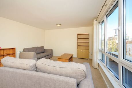 1 bedroom  flat to rent, Available from 11/05/2024