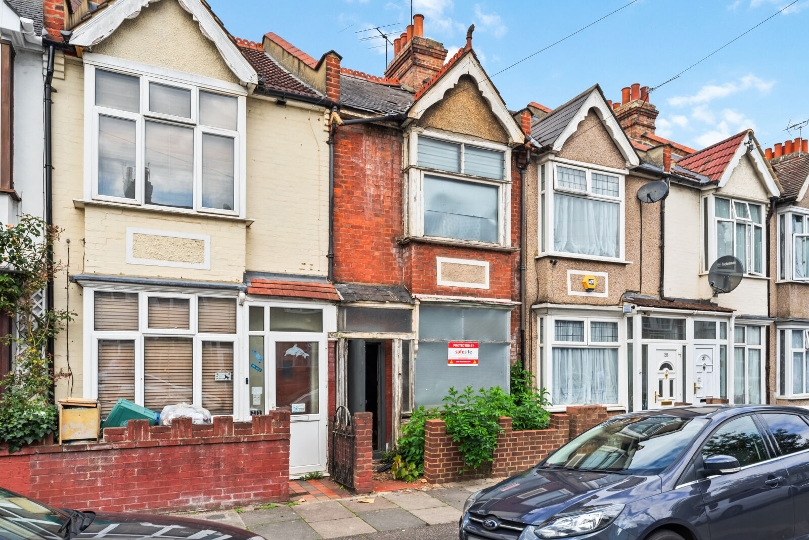 2 bedroom mid terraced house for sale Oakwood Avenue, Mitcham, CR4, main image