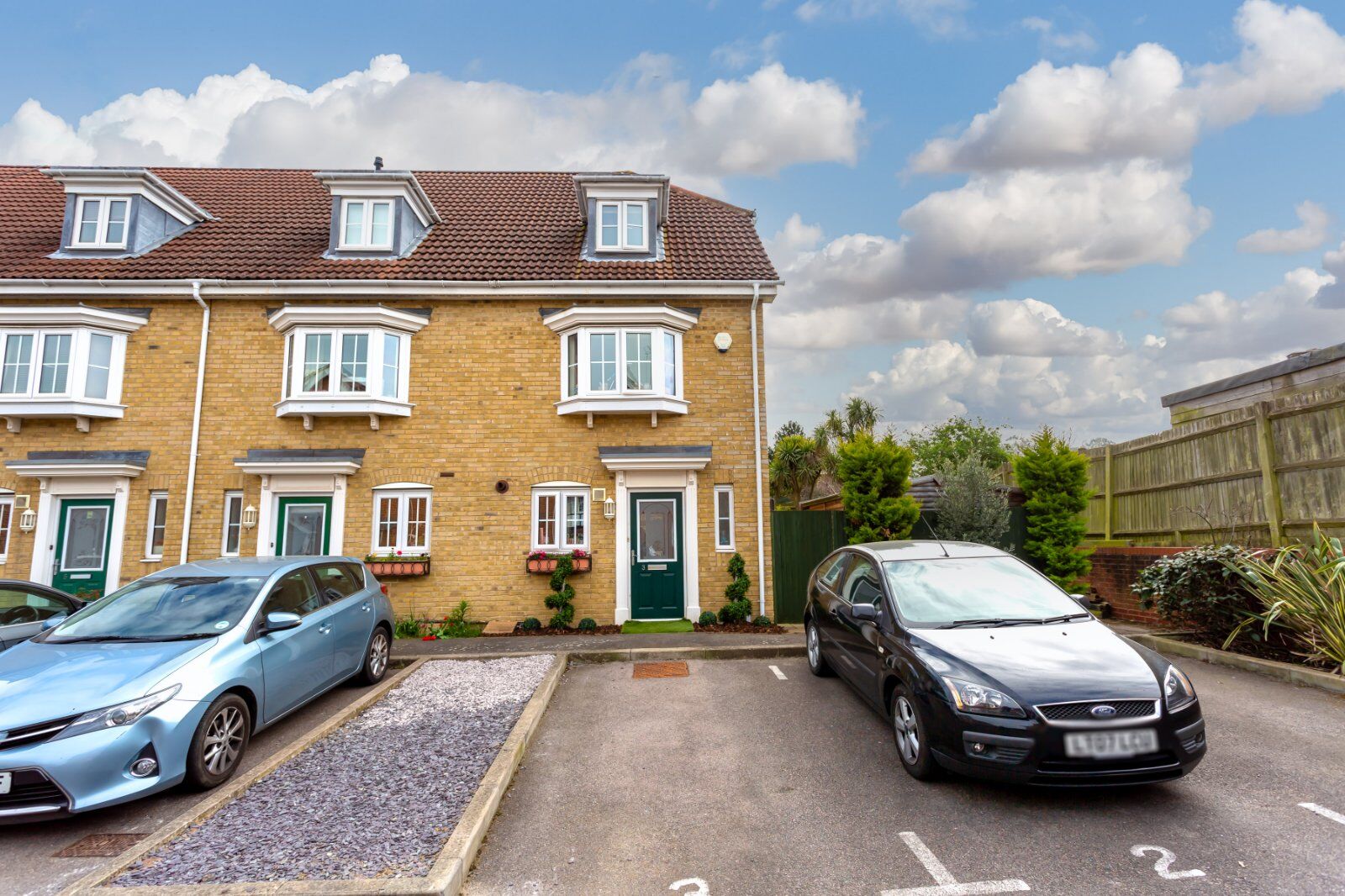 3 bedroom end terraced house for sale Shaw Court, Malmesbury Road, SM4, main image