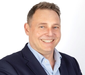 Adam Akhurst